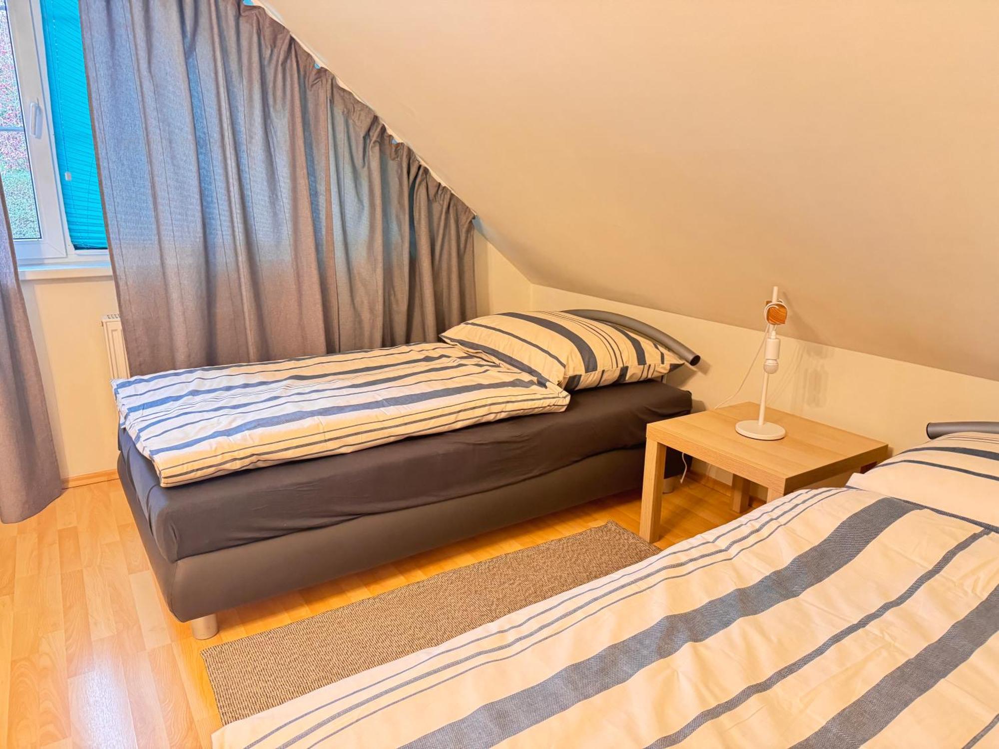 Diamondvilla, 4 Bedroom Apartment, Garden & Spa Praga Exterior foto
